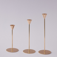 Lot de 3 bougeoirs décoratifs modernes en fer plaqué cuivre pour centres de table de mariage
