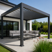 Pergola en aluminium imperméable Jiake avec toit à lames motorisées pour projets contemporains de jardins, patios et terrasses
