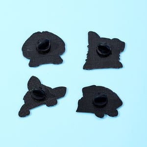 Emaille-Epoxy-beschichteter Zinklegierungs-Anstecker – Entzückender Kawaii-Haustier-Hund-Cartoon, Neuheit, Kreativ, Modisch, Sammlerstück, Alltagsgebrauch - Product Image 4