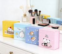 Boîte cadeau en carton à motifs de dessins animés, gaufrage, fermeture magnétique, doublure en éponge, personnalisable, emballage haut de gamme recyclable, ISO9001