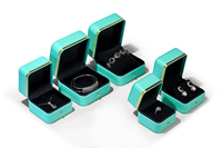 Boîte à bijoux de luxe en PU avec bords dorés, design carré, portable et personnalisable pour l'affichage de colliers et bracelets - Cadeau pour bijouterie