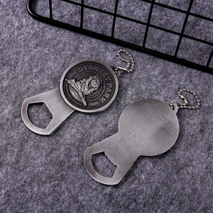 พวงกุญแจที่เปิดขวดสแตนเลสการ์ตูนวินเทจสำหรับโฆษณาโรงแรมและร้านอาหารพร้อมการพิมพ์แบบกำหนดเอง - Product Image 6