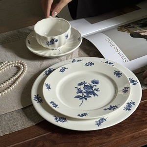 Vintage Retro Blue Daisy Ceramic Cup and Saucer <b>Set</b> High Quality Porcelain for Afternoon <b>Tea</b> and Western Dessert Wholesale - Product Image 1