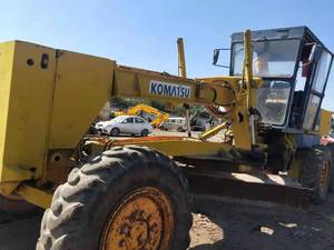 รถเกรดมือสอง KOMATSU GD 523A ของแท้จากญี่ปุ่น สภาพดี ราคาถูก ประสิทธิภาพดีเยี่ยม - Product Image 4