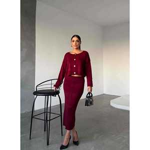 Ensemble de vêtements en tricot pour femmes Edge, taille S, rouge, jupe à manches longues, veste assortie - Product Image 3