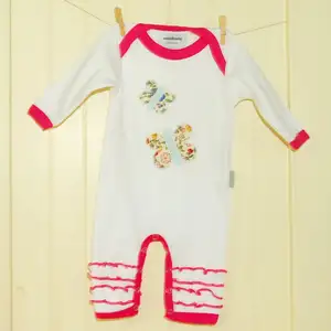 Certifié 100% coton biologique plaine bébé barboteuse meilleur tissu tricoté infantile bébé vêtements nouveau-né confortable bébé tout-petits barboteuse