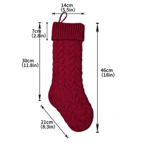 Mini chaussettes de Noël personnalisées, écologiques et faites à la main, en tricot torsadé de 5 pouces, ornements de sapin, sacs cadeaux pour bonbons, décoration de maison pour les fêtes - Product Image 5