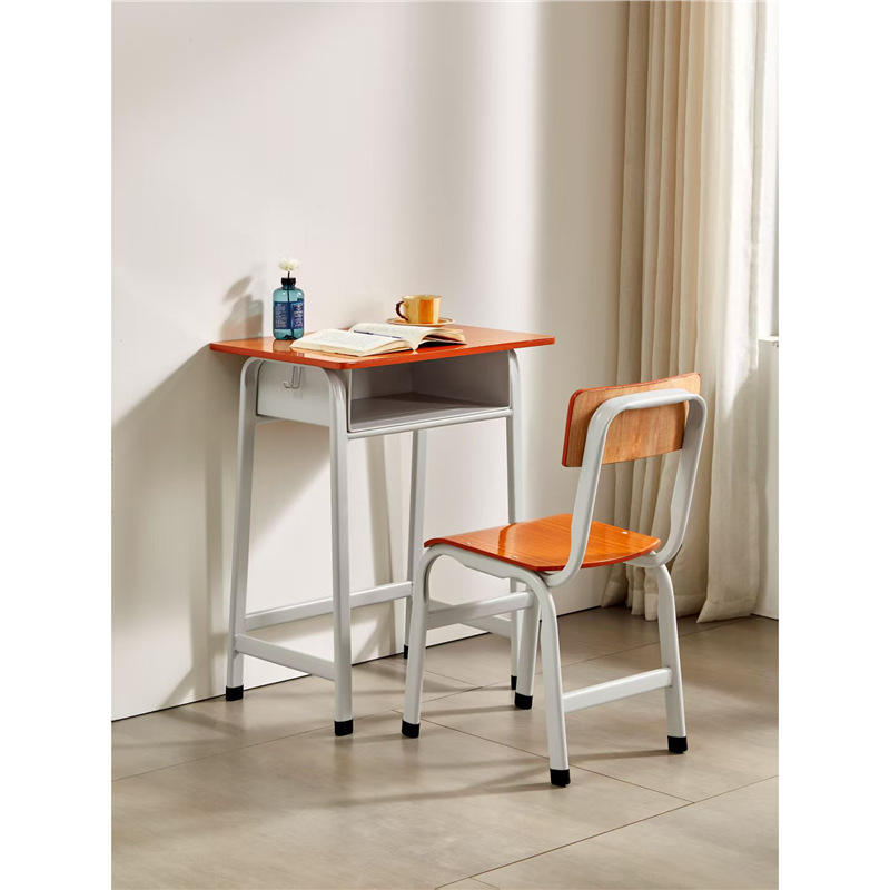 โต๊ะและเก้าอี้นักเรียนประถม สีเหลืองขิง ขนาด 70 ซม.