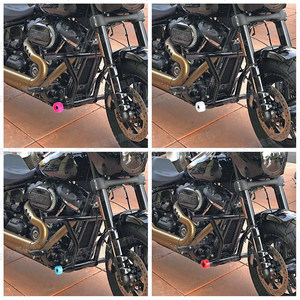 Barre de protection avant en acier Pazoma pour <span class=keywords><strong>Harley</strong></span> Davidson Softail Fat Bob 2018-2024, style Club, protection moteur avec embouts colorés amovibles - Product Image 3