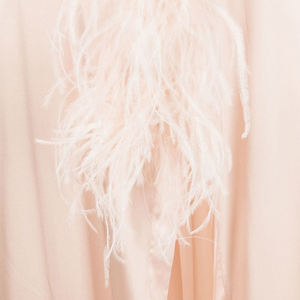 사용자 정의 퍼지 신부 가운 팜므 여성 긴 기모노 100% 실크 럭셔리 깃털 가운 - Product Image 3