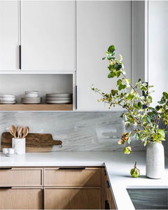 Mobilier de style européen Armoire de cuisine moderne en bois massif Meuble de cuisine Style élégant Ensembles d'armoires de cuisine sur mesure - Product Image 6