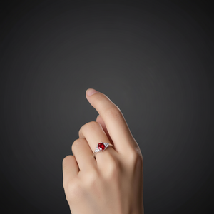 Anello di Promessa da Donna in Platino 18K con Tormalina Rossa Naturale 1,25 Carati, Diamante Bianco 0,24 Carati e Rubino Rosso in Oro Bianco - Product Image 4