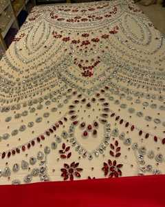 Tissu brodé de luxe avec perles à paillettes et détails classiques pour vêtements de mariée et vêtements de mode - Product Image 1