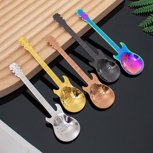Maßgefertigter Gitarrenförmiger Löffel aus Edelstahl Metall-Mischlöffel für Kaffee und Tee für Musikbars - Product Image 2