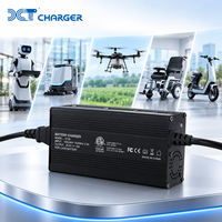 Chargeur de batterie industriel XT30 pour robot de nettoyage, tondeuse, pack de batteries Li-ion ou plomb-acide, affichage LCD en option, 90-264V, OEM personnalisé