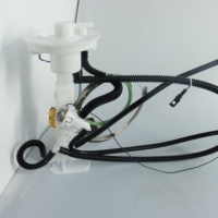 AOJIADE Auto Parts Pompe à carburant OE 16147200175 16117366123 16117212588 pour BMW E70 Pompe auxiliaire avec valve