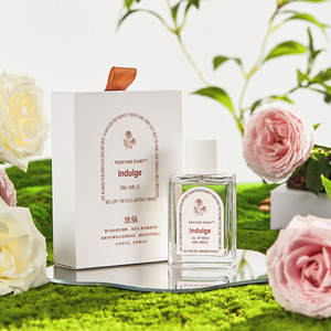 Journal de parfum série minimaliste eau de toilette arôme floral et fruit pivoine rose durable élégante dame parfum ODDIS - Product Image 4