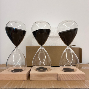 Decoración para el Hogar, Reloj <span class=keywords><strong>de</strong></span> Arena <span class=keywords><strong>de</strong></span> <span class=keywords><strong>15</strong></span> <span class=keywords><strong>Minutos</strong></span> con Arena Negra y Base <span class=keywords><strong>de</strong></span> Madera, Diseño Moderno, Portátil, NUEVOS PRODUCTOS - Product Image 2