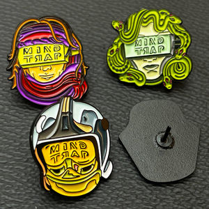 20 años de fabricante personalizado moda divertido Pin Metal marca Logo insignias broche duro suave esmalte solapa pines para ropa decorativa - Product Image 5