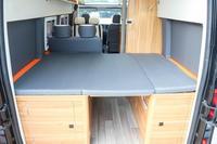 Fushi Rhino V348, camping-car diesel automatique 6 places, conversion, transmission intégrale, intérieur clair et foncé, norme Euro VI, neuf