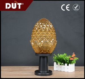 Baliza de Jardín de Plástico con Forma de <span class=keywords><strong>Piña</strong></span> Dorada de 250 mm, Lámpara de Poste con Base E27, Clasificación IP44, Certificación CE/ROHS, para Puertas de Jardín (7.5 Pulgadas) - Product Image 5