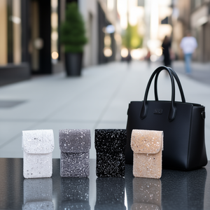 Borsa per cellulare con paillettes e perle 19x2x12 cm per cellulare - Product Image 1