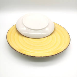 Juego de <span class=keywords><strong>Vajilla</strong></span> de Cerámica Clásica Ecológica y Económica, Juego de 6 Piezas, Entrega Directa de Fábrica, Venta al por Mayor para el Hogar, Hotel, Cafetería - Product Image 2