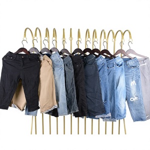 Pantaloni Corti Usati All'Ingrosso in Balle Miste Grado A, Pantaloni Estivi Usati da Donna, <span class=keywords><strong>Abbigliamento</strong></span> Usato Direttamente dalla Fabbrica - Product Image 3