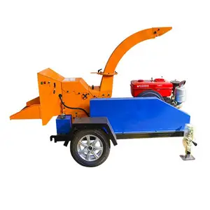 Self-propelled wood chipper/tree cutting machine price wood chipper/foretry waste chipping machine