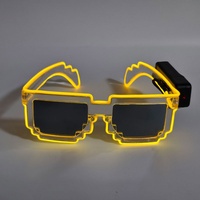 Nouveau Design LED Glowing Disco Pixel Lunettes Bar Party Atmosphere Props-Lunettes de soleil en mosaïque pour les fournitures de fête de Noël