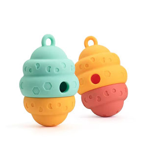 Juguete Masticable de Silicona para Perros con Forma de Panal de Abeja - Juguete Duradero para Limpiar los Dientes, Alimentador Lento, Rellenable - Product Image 5