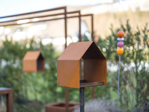 Jh-mech <span class=keywords><strong>Post</strong></span> ile yüksek kalite paslı Metal Corten çelik kuş besleyici kutup açık Metal <span class=keywords><strong>Birdhouse</strong></span> - Product Image 2