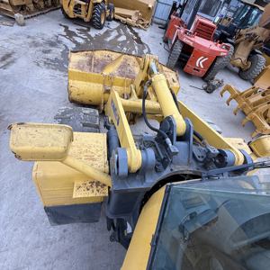 Chargeuse sur pneus Komatsu WA470, excellent état, fabriquée au Japon, 2000 heures, haute efficacité, faible coût, 260 kW - Product Image 6