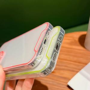 Étui de <span class=keywords><strong>téléphone</strong></span> en TPU électro-plaqué de luxe à motif animal pour iPhone 13 14 15 16 Pro Max, <span class=keywords><strong>transparent</strong></span>, lumineux dans le noir, coque de <span class=keywords><strong>téléphone</strong></span> mobile lumineuse - Product Image 3