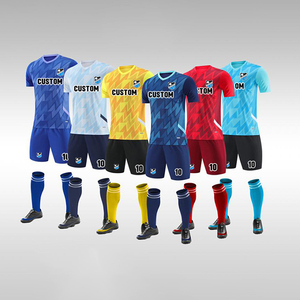 Uniformes de Fútbol Personalizados al por Mayor, Conjuntos de Entrenamiento Sublimados para Equipos, Camisetas de Fútbol - Product Image 1