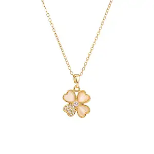 Fashion Simple Stainless Steel Chain with 18K Gold Plated Pendant Cat's Eye Clover Pendant Necklace for Women