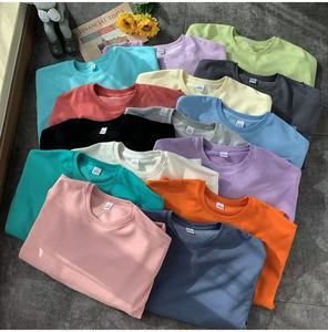 Felpa con Cappuccio Personalizzata con Logo per Uomo, Fornitura ODM, Pullover Semplice per la <span class=keywords><strong>Stagione</strong></span> Autunnale - Product Image 1