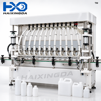 Machine de remplissage automatique de liquides chimiques par gravité à 12 buses en ligne pour bouteilles, idéale pour les acides, les eaux de Javel et les systèmes de nettoyage industriels