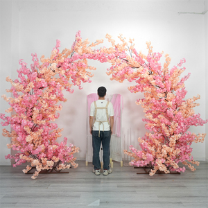 Nueva Llegada: Árboles de Flores Artificiales de Seda Rosa, Árbol de Arco de Flores de Cerezo para Decoración de Bodas en Interiores y Exteriores - Product Image 1