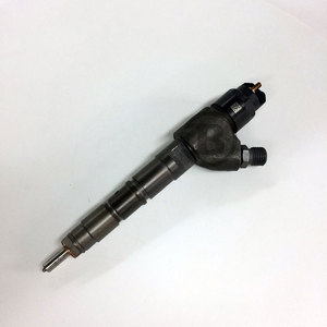 Chất lượng cao Common Rail Diesel phun nhiên liệu 0445120067 cho <span class=keywords><strong>Bosch</strong></span> Bộ phận động cơ ec210b d6e - Product Image 2