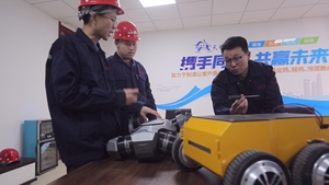 Высококачественный противопожарный робот с радиационно-стойким ночным видением - Product Image 3