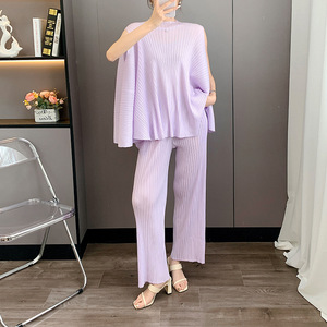 Conjunto de Dos Piezas Casual de Alta Gama para Mujer Miyake 2025, Cómodo, Elegante, Sólido, Ecológico, Transpirable, Holgado y Versátil - Product Image 5