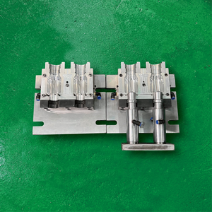 अर्द्ध ऑटो बोतल उड़ा मोल्डिंग मशीन/बोतल बनाने की मशीन - Product Image 2