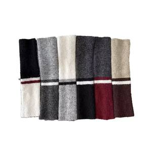 Chaussettes d'hiver épaisses et résistantes pour femmes, en laine et coton tricoté thermique, avec bordure en fourrure, pour les fêtes - Product Image 5