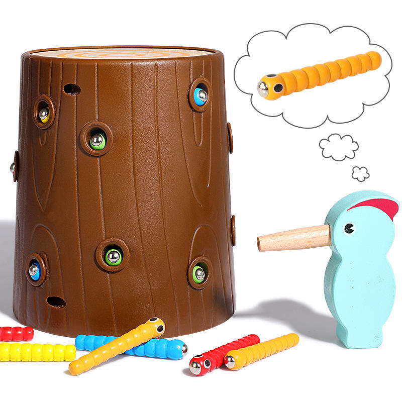 เกมจับแมลงหลุมต้นไม้