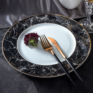 Offre Spéciale Porcelaine Coréenne <span class=keywords><strong>Vaisselle</strong></span> Blanc Et Noir <span class=keywords><strong>Vaisselle</strong></span> En Porcelaine de Marbre D'or De Luxe Ensemble de Dîner - Product Image 3
