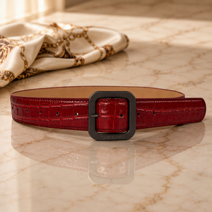 Cinturón de Cuero Genuino Personalizado Carosung para Hombre y Mujer, Color <span class=keywords><strong>Rojo</strong></span> Rubí con Grabado de Cocodrilo y Hebilla de Metal - Product Image 3