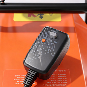 Nettoyeur haute pression électrique Rongba 1500W+ 8MPa orange, portable, avec enrouleur de tuyau et pistolet de pulvérisation - Product Image 4