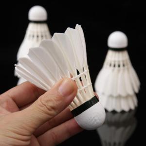 Shuanglang n. 6 volano da Badminton, utilizzato per sport all'aperto e allenamento agonistico, volano Super resistente con piume d'anatra - Product Image 2