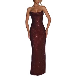 ชุดเดรสผู้หญิงขายดีรุ่นใหม่ปี 2026: ชุดราตรียาวประดับเลื่อมแบบไม่มีแขนทรงเข้ารูปสวยหรู - Product Image 1